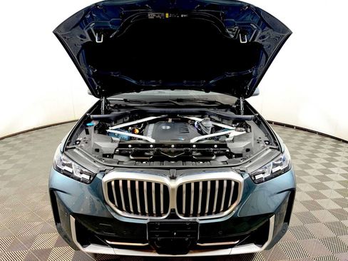 Used 2024 BMW X5 xDrive40i w/ Premium Package AWD/4WD image 31