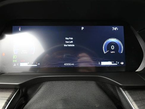 Used 2022 Jeep Grand Cherokee L Limited image 12