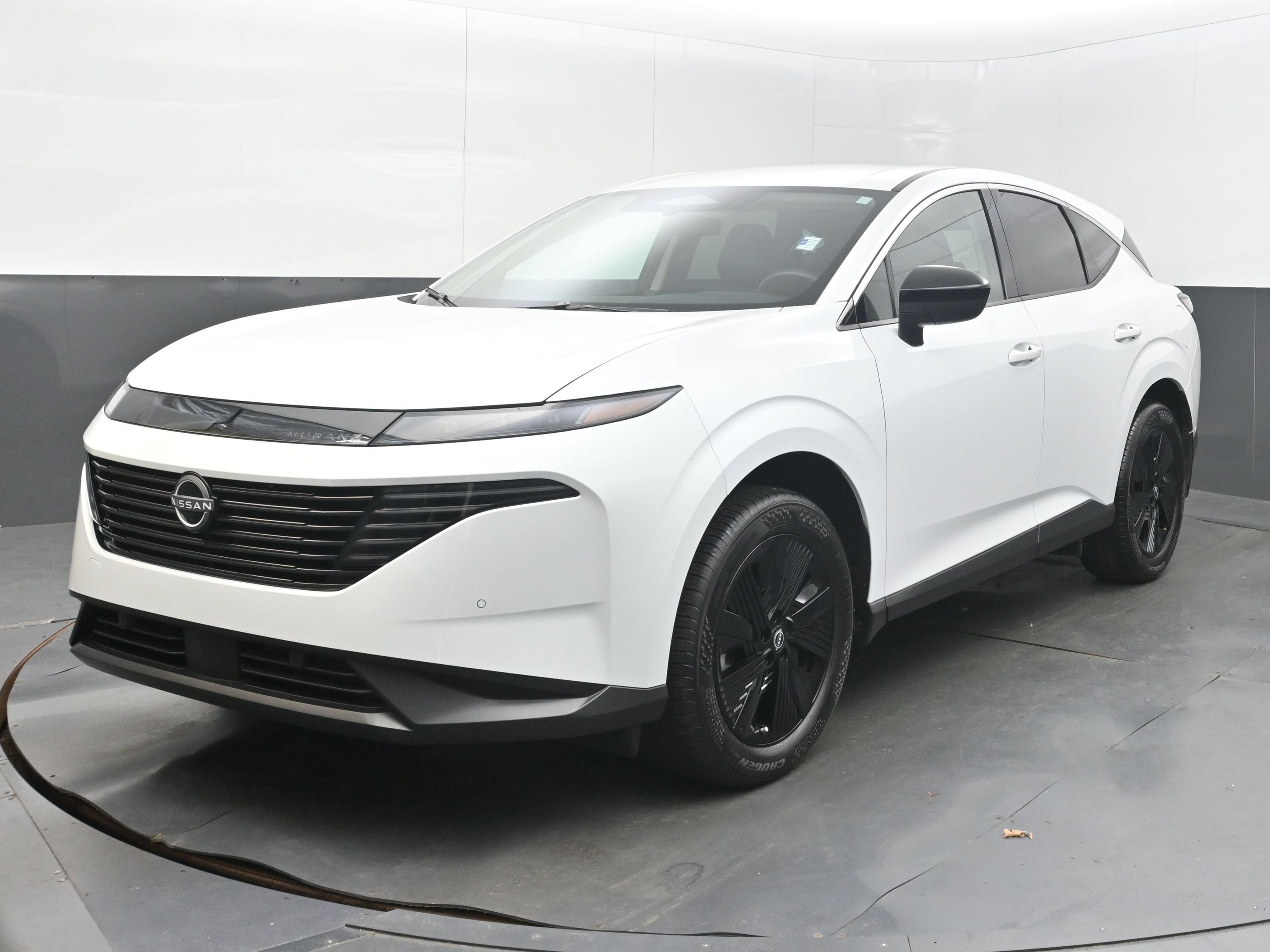 Used 2025 Nissan Murano SV FWD image 4