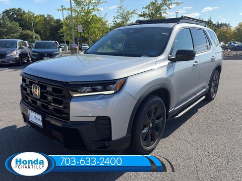 New 2026 Honda Pilot Black Edition image 3