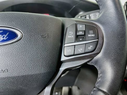 Used 2020 Ford Explorer XLT w/ Equipment Group 202A AWD/4WD image 17