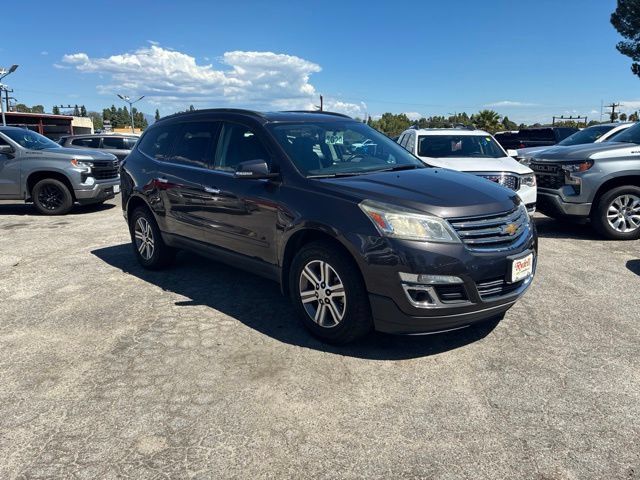 Used 2016 Chevrolet Traverse LT FWD image 2