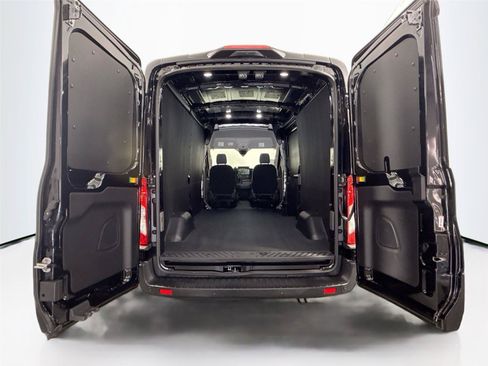 Used 2026 Ford Transit 250 148 Medium Roof w/ Load Area Protection Package RWD image 31