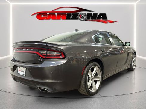 Used 2018 Dodge Charger R/T image 9