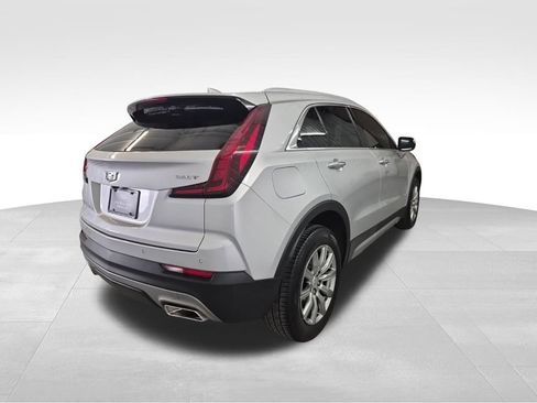Used 2021 Cadillac XT4 Premium Luxury w/ Cold Weather Package image 6