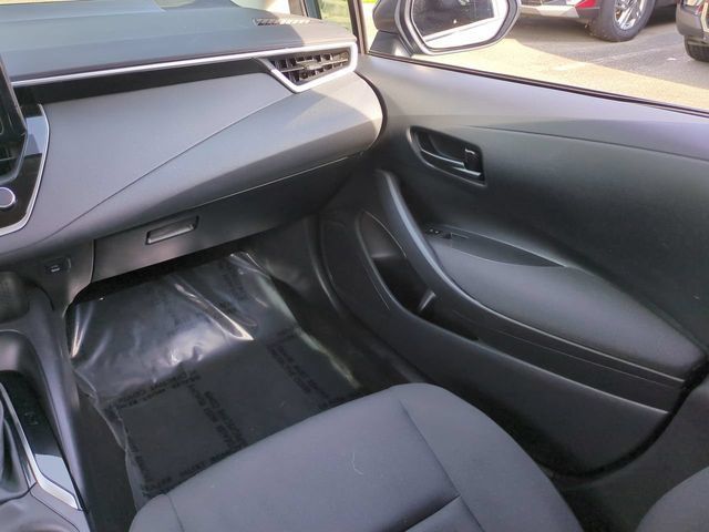 Used 2024 Toyota Corolla LE FWD image 15