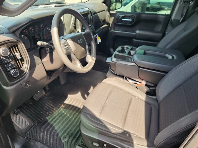 Used 2023 Chevrolet Silverado 1500 Custom Trail Boss AWD/4WD image 7