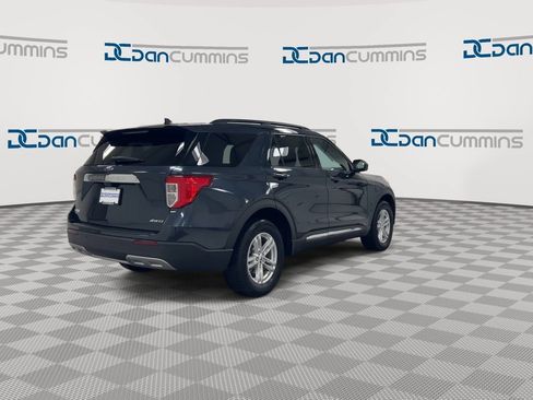 Used 2022 Ford Explorer XLT w/ Equipment Group 202A AWD/4WD image 8
