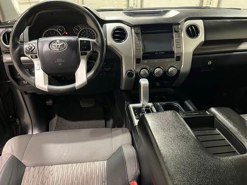 Used 2016 Toyota Tundra SR5 AWD/4WD image 22