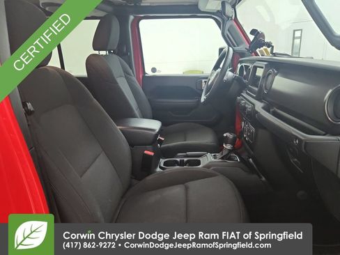 Used 2023 Jeep Gladiator Sport AWD/4WD image 32