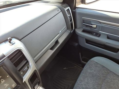 Used 2016 RAM 1500 Big Horn image 28