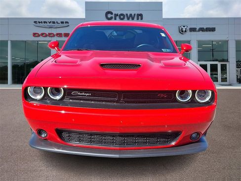 Used 2023 Dodge Challenger R/T Scat Pack image 2