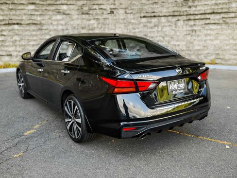 Used 2022 Nissan Altima 2.5 Platinum image 9