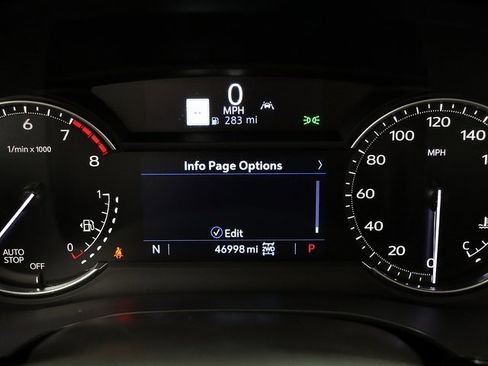 Used 2023 Cadillac XT6 Premium Luxury image 17