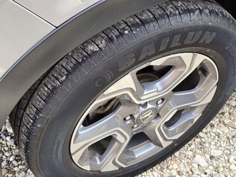 Used 2018 Honda CR-V EX image 8