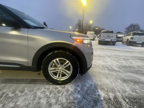 Certified 2021 Ford Explorer XLT image 22