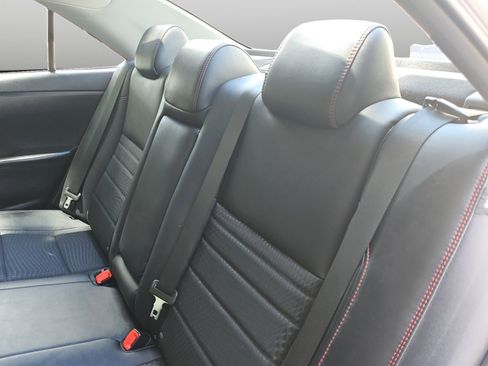 Used 2015 Toyota Camry SE FWD image 36