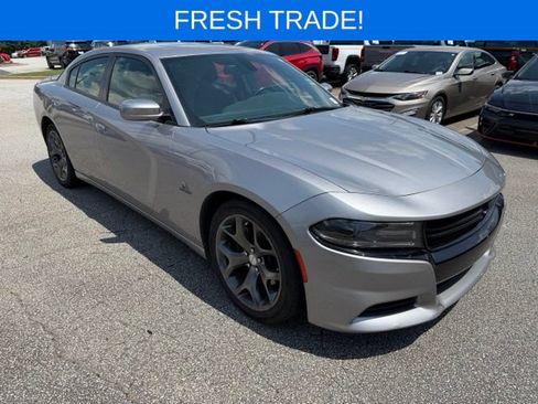 Used 2015 Dodge Charger R/T RWD image 1