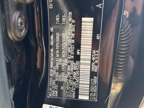 Used 2017 Toyota Sequoia Limited image 26