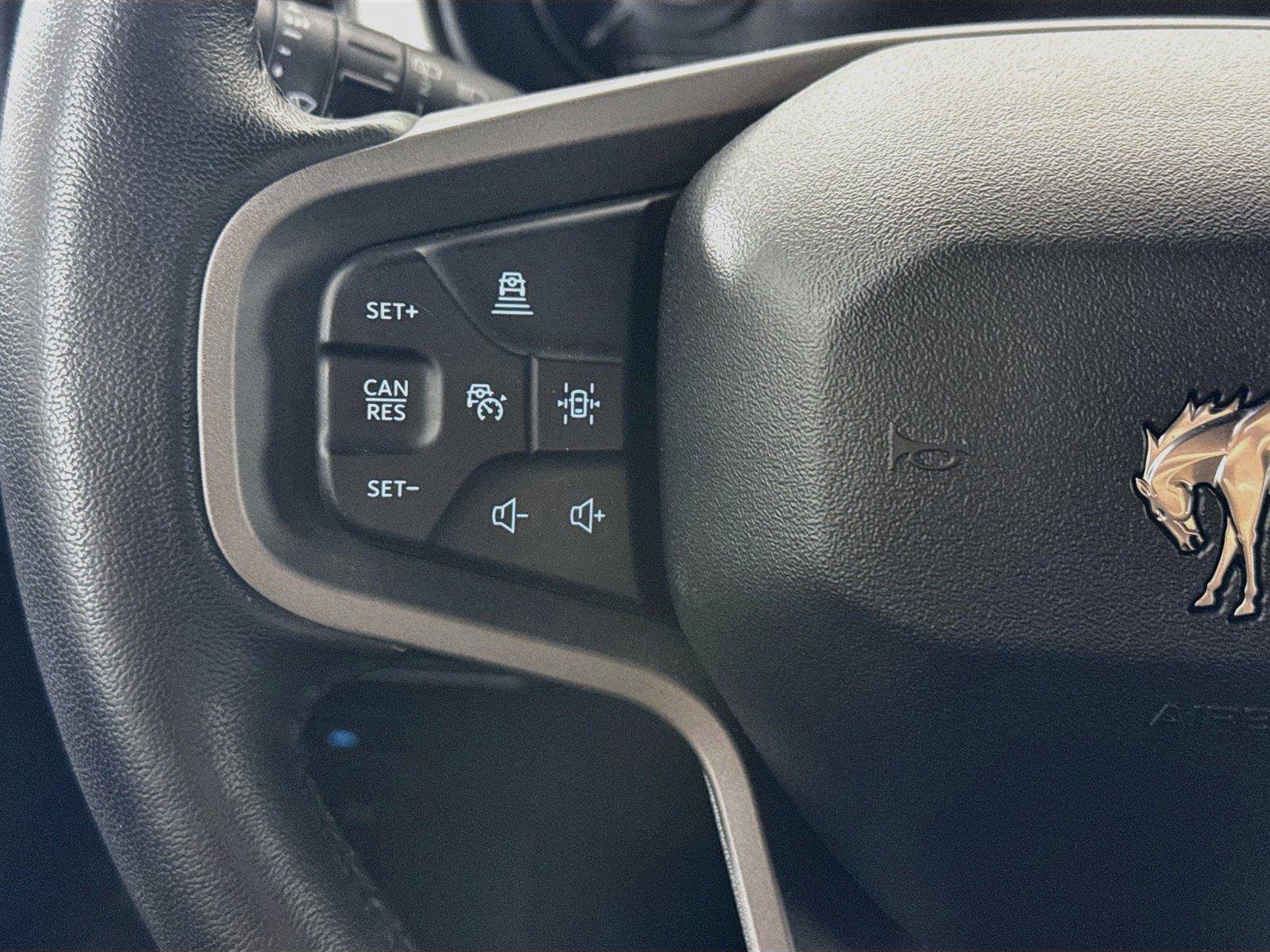 Used 2024 Ford Bronco Outer Banks AWD/4WD image 18