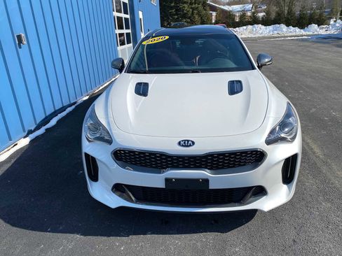 Used 2020 Kia Stinger GT-Line w/ Sun & Sound Package image 12