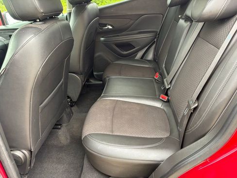 Used 2019 Buick Encore Sport Touring w/ Safety Package FWD image 37