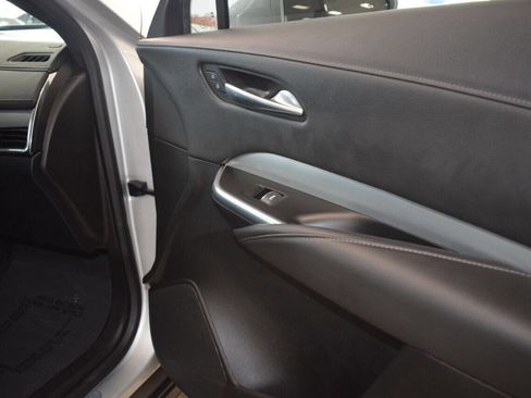 Used 2020 Cadillac XT4 Premium Luxury image 42