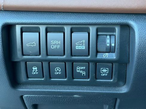 Used 2023 Subaru Forester Touring w/ Popular Package #2 image 28