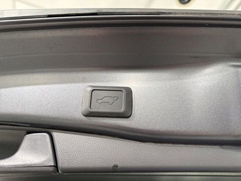 Used 2023 Toyota RAV4 XLE image 16