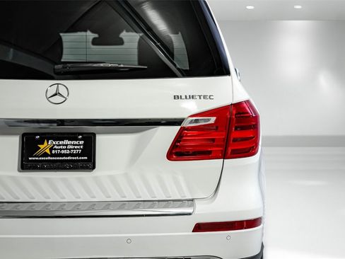 Used 2015 Mercedes-Benz GL 320 BlueTEC 4MATIC image 54