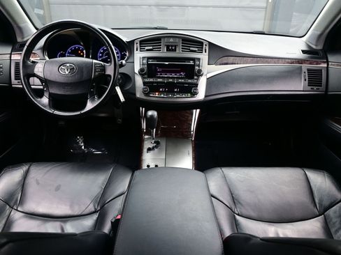 Used 2012 Toyota Avalon image 16