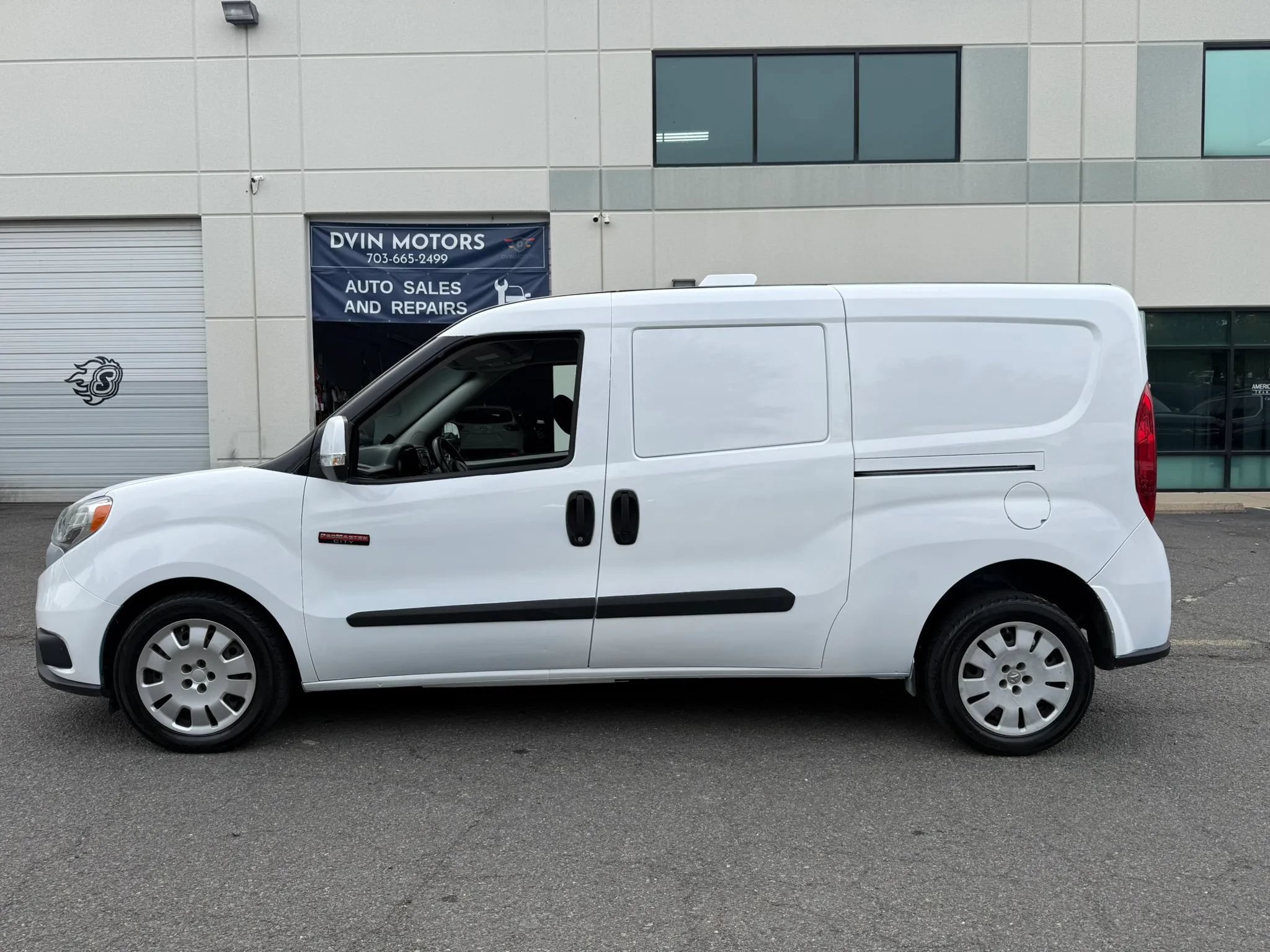 Used 2018 RAM ProMaster City Tradesman SLT FWD image 10