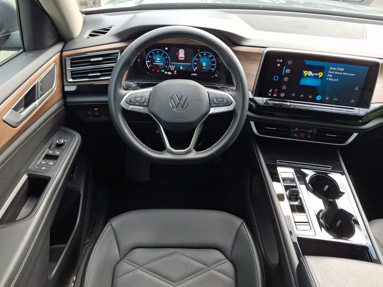 Certified 2024 Volkswagen Atlas SE AWD/4WD image 14