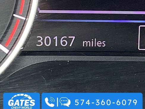 Used 2025 Nissan Sentra SV FWD image 4