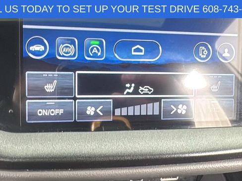 Certified 2025 Subaru Outback Wilderness AWD/4WD image 31