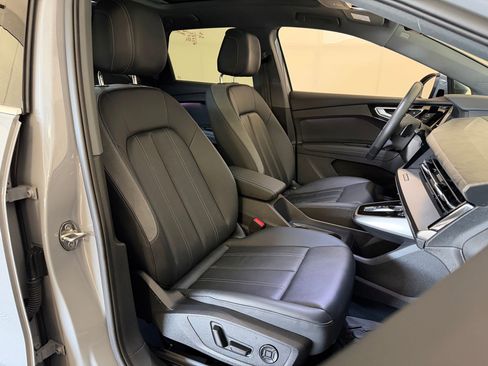 Used 2023 Audi Q4 e-tron Premium Plus w/ Premium Plus image 30