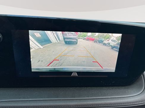 Used 2024 Buick Encore GX Preferred FWD image 18