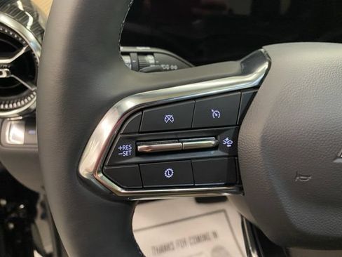 Used 2026 Chevrolet Equinox ACTIV w/ Safety and Technology Package AWD/4WD image 29