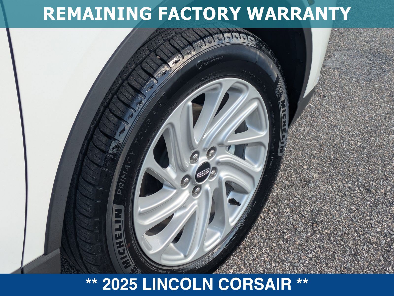 Used 2025 Lincoln Corsair FWD image 13
