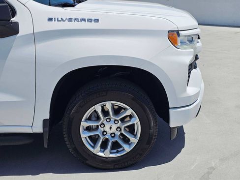 Used 2023 Chevrolet Silverado 1500 RST RWD image 9