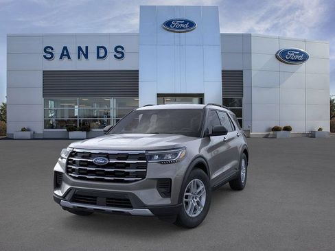 New 2026 Ford Explorer Active AWD/4WD image 2