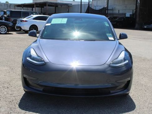 Used 2022 Tesla Model 3 Long Range AWD/4WD image 2