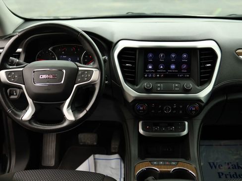 Used 2020 GMC Acadia SLE w/ Driver Convenience Package image 32