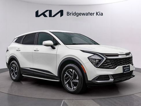 Certified 2023 Kia Sportage LX AWD/4WD image 1