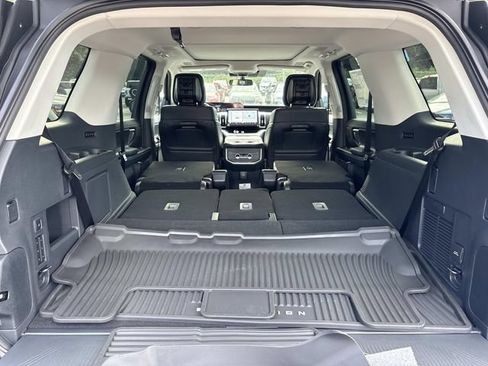 New 2027 Ford Expedition Platinum w/ Driver's Package AWD/4WD image 12