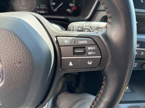 Used 2025 Honda CR-V Sport-L image 17