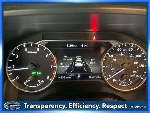 Certified 2025 Nissan Rogue SV image 19