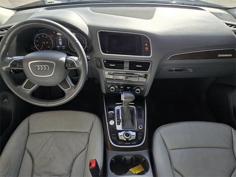 Used 2017 Audi Q5 2.0T Premium image 17