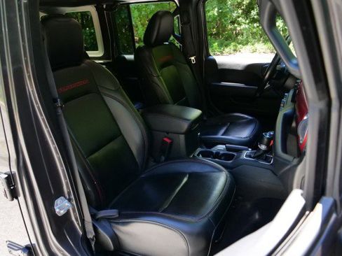 Used 2020 Jeep Wrangler Unlimited Rubicon AWD/4WD image 38