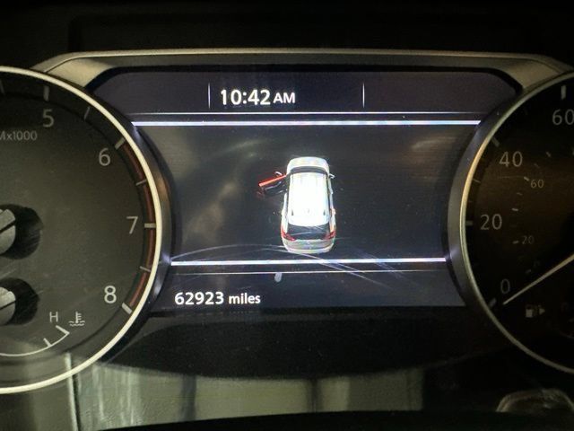 Used 2024 Nissan Rogue SV AWD/4WD image 6